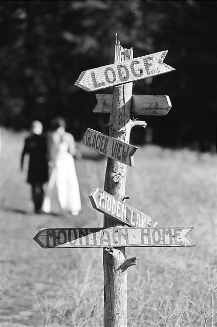 romantic wedding signs